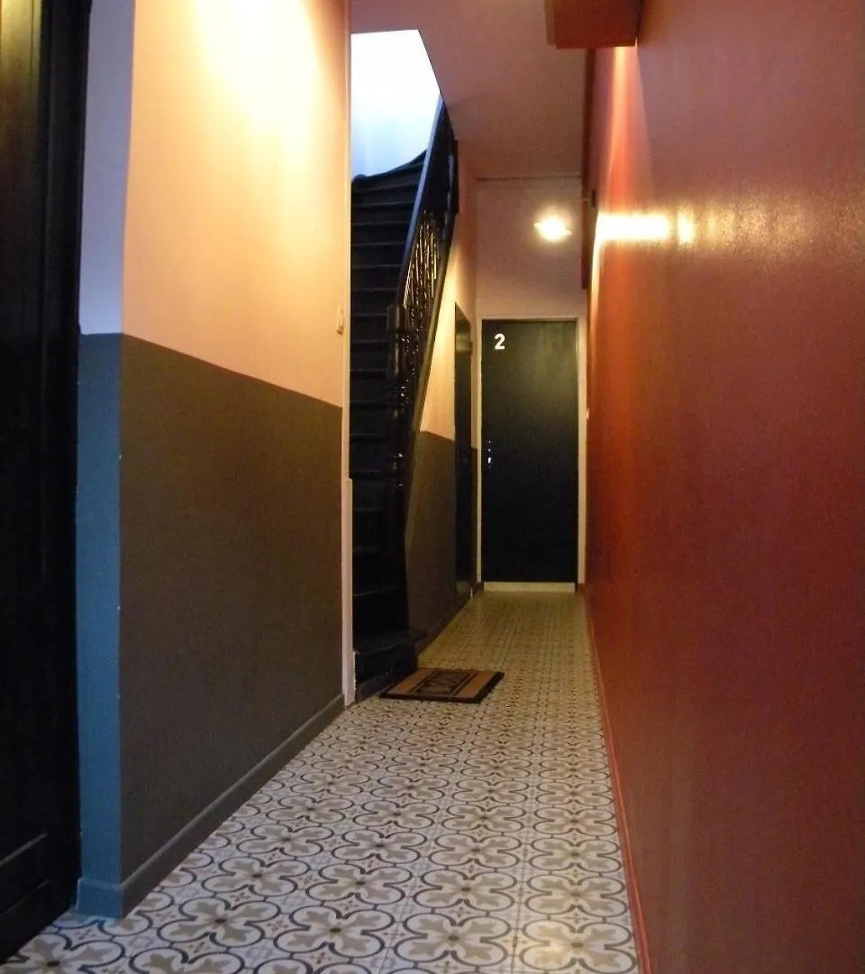 Apartment Lille - Proche Metro - Stationnement Gratuit 0*,