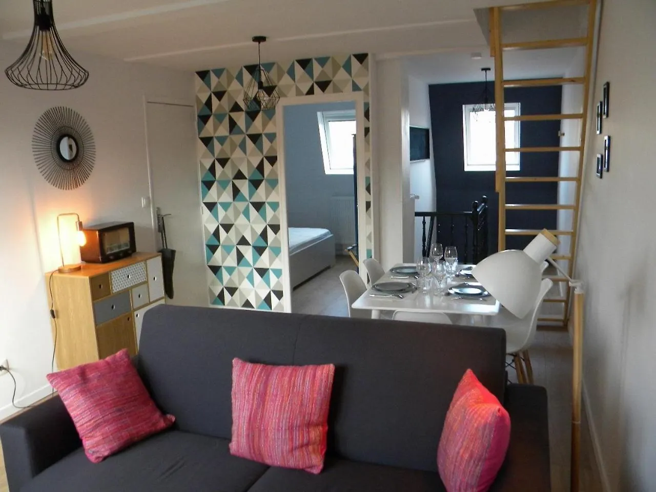 Apartment Lille - Proche Metro - Stationnement Gratuit 0*,  France